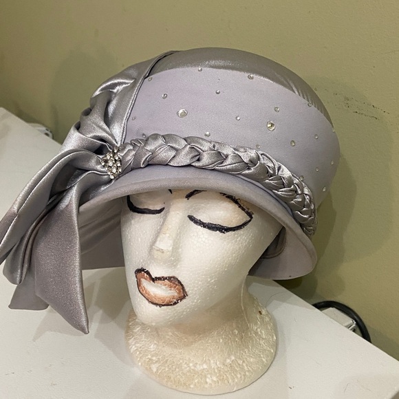 Beautiful Dress Hat / Church Hat by M L Studio